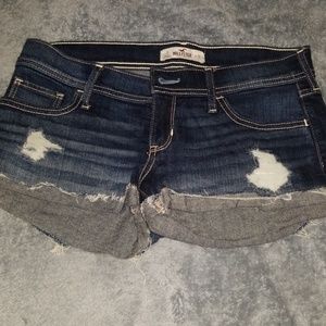 Hollister shorts size 26